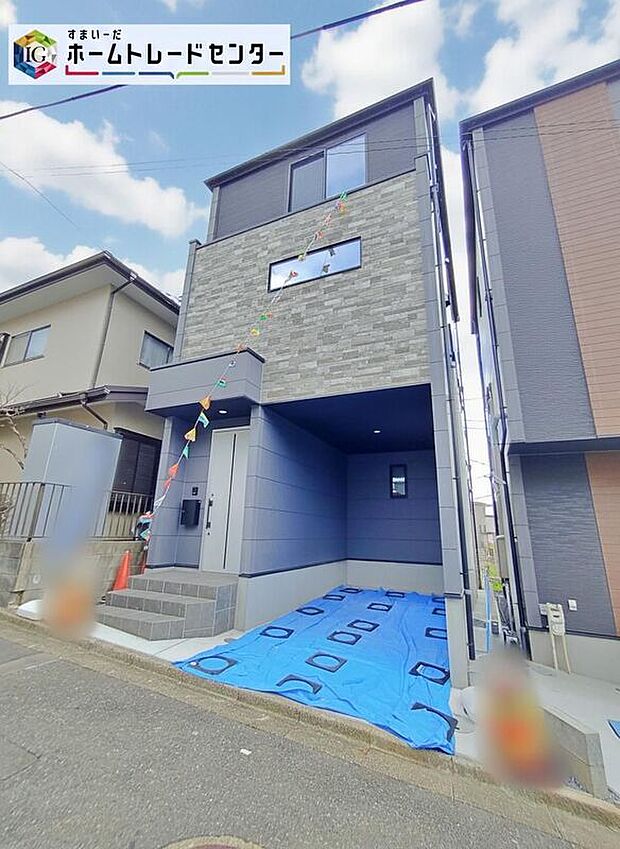 ☆外観の様子☆20帖のゆったりとしたリビングを中心に明るいファミリー空間を実現!全居室収納完備です♪