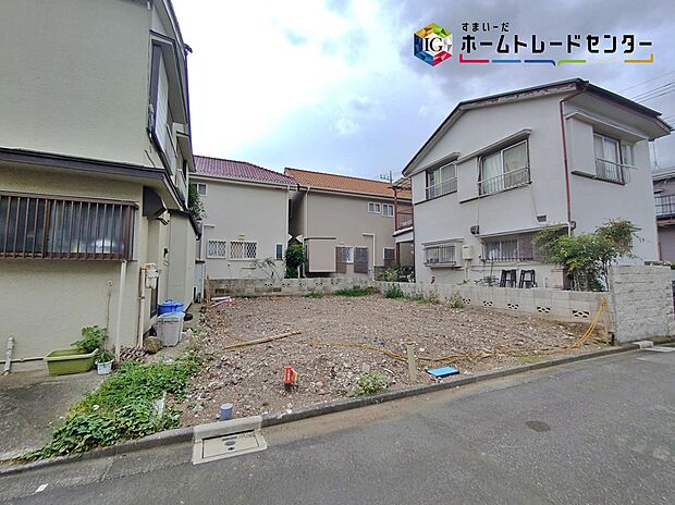 ☆現地の様子☆
商業施設や教育施設に恵まれた立地です♪
いつでもご案内可能です。
まずはどんなお家にお住まいになりたいか、ご希望をお聞かせください♪