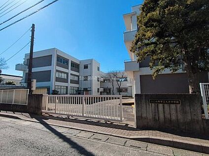 ふじみ野市立大井中学校 1030m(徒歩13分)