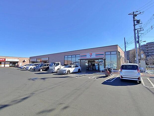 セブンイレブン和光南1丁目西店（約540m）