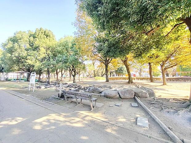 みずほ台中央公園（約140m）