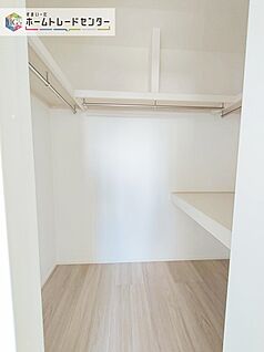 ウォークインクローゼット