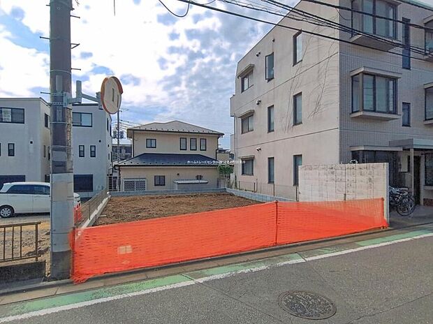 【現地外観写真】地震に強い家。確かな品質、柔軟性のある家。住宅性能表示「建設」「設計」W取得!納得のできるお家探し、お手伝いいたします。