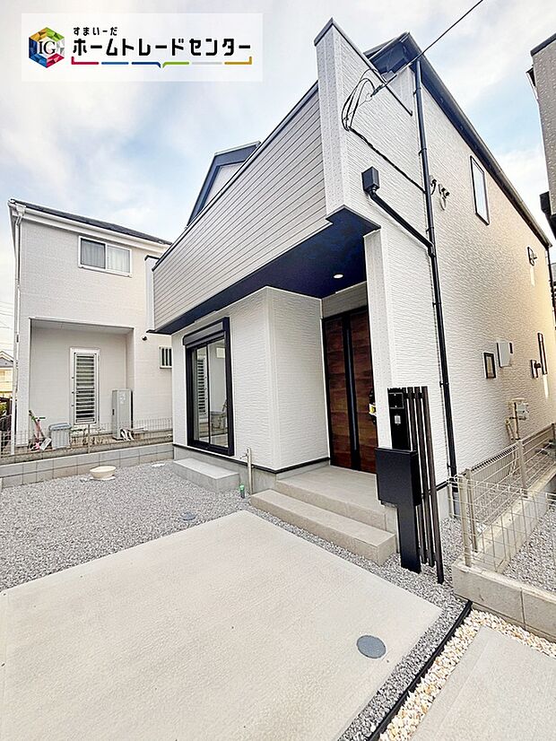 【☆外観の様子☆2号棟】長期優良住宅☆減税・控除優遇!
土日はもちろん、平日やお仕事の空き時間、お仕事帰りでも合わせてご見学できます♪お気軽にお問合せくださいね!