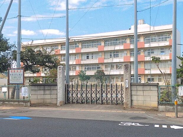 ふじみ野市立福岡小学校(約360m)