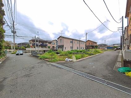 ☆前面道路含む現地の様子（1号棟）☆