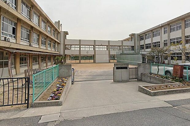 市立灘中学校(約1,500m)