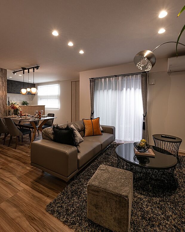 【当社施工例画像】リビングダイニング