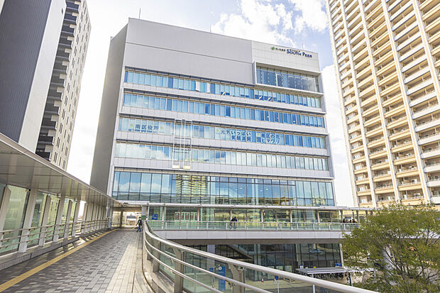 埼玉県立図書館浦和分室（約860m）