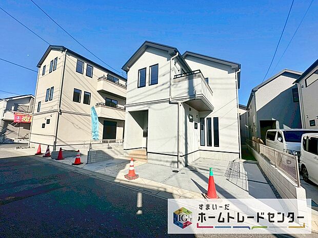 一戸建ての大きなメリットは、「自分の土地」を自由に使えること。好きなペットが飼えるほか、ガーデニングやＤＩＹ、車やバイクの手入れなど様々な趣味を楽しめます♪