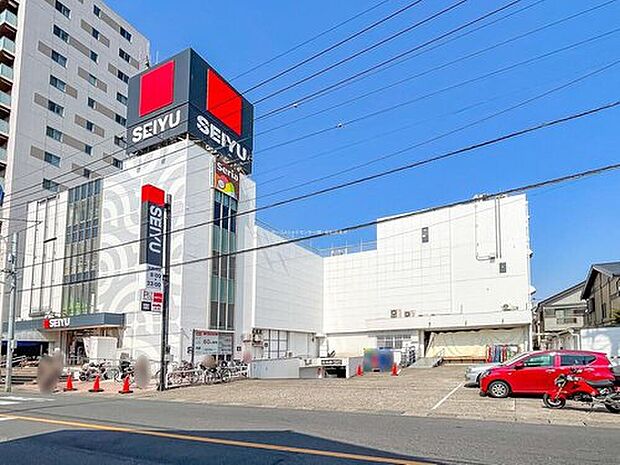 西友鳩ヶ谷店（約500m）