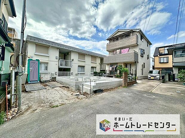 【現地外観写真】ご予約をいただければ、もちろん平日や夜間でもご案内は可能です。お仕事の形態が多様化しておりますので、決まったお時間では中々身動きが取れないお客様も多いかと思います。お気軽にお申し出ください。