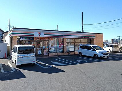 セブンイレブンさいたま太田窪5丁目店 210m(徒歩3分)