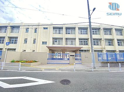 大阪市立すみれ小学校 800ｍ(徒歩10分)