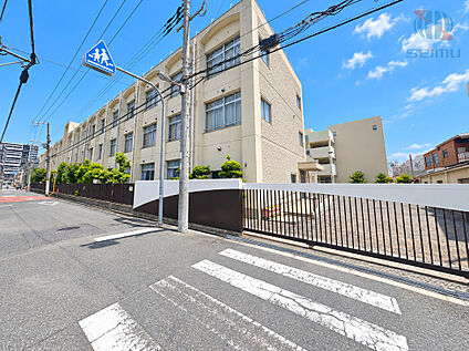 大阪市立片江小学校 650ｍ(徒歩9分)