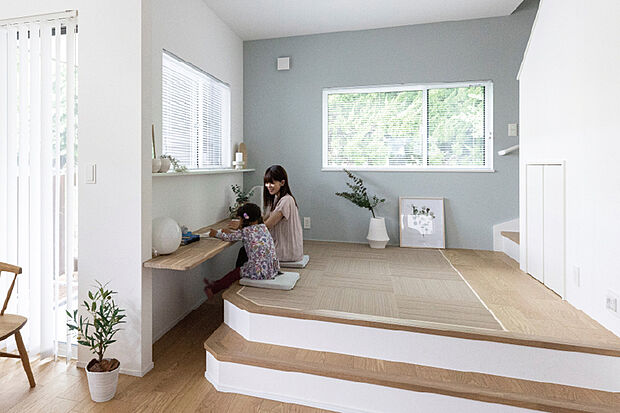 【ステージリビング】