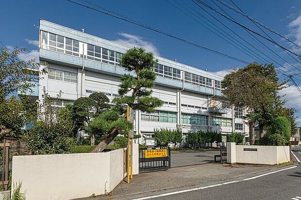 川越市立寺尾中学校(現地より徒歩12分)