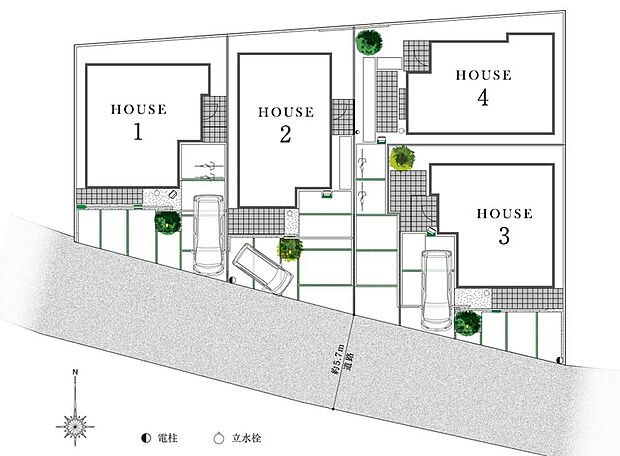 【上質な素材と緑が奏でる、住みやすさ】街並みを彩る外構には、素材の質感が心地よいピンコロや鳥海石を採用。また、植栽やデザイン水栓、快適な暮らしをサポートする宅配ボックスなど快い住みやすさを演出する工夫を、街の隅々にまで設えました。