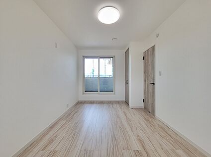 【26号地寝室】