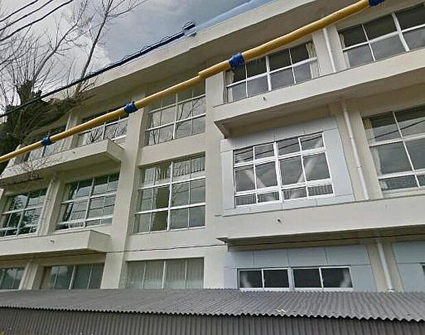 海南市立第三中学校