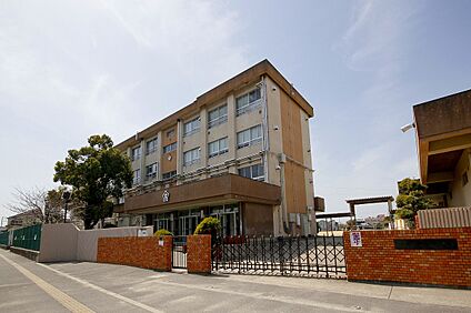 和歌山市立宮小学校 約1120m(徒歩14分)