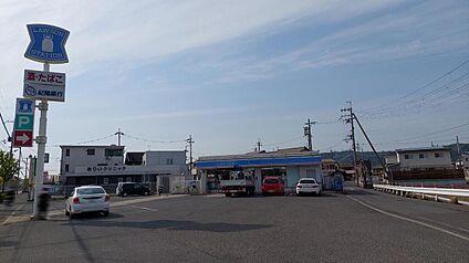 ローソン和歌山松江店 約320m(徒歩4分)