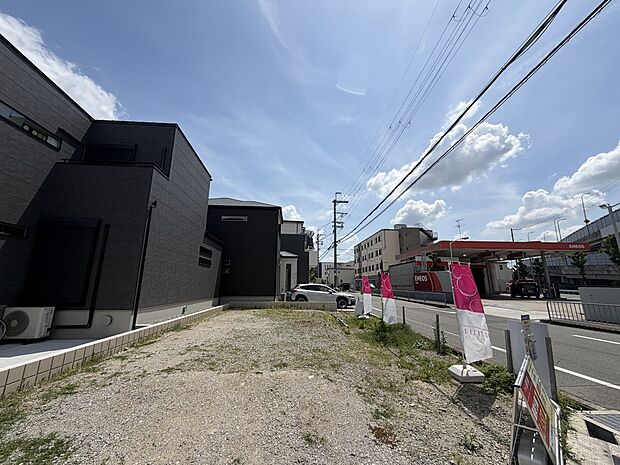 【子育てファミリーに嬉しい小中徒歩6分圏】市立北豊島小学校へ徒歩5分~6分、市立北豊島中学校へ徒歩4分~5分と小中学校が近接!毎日の通学に嬉しい環境です。(2026年6月撮影)