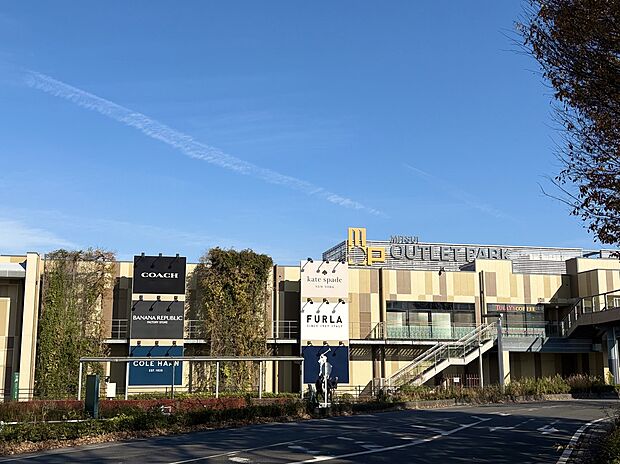 三井アウトレットパーク入間（約4,300m）