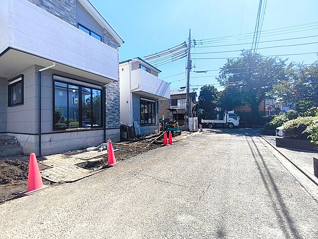 前面道路含む現地写真