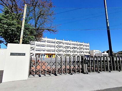 立川市立南砂小学校 1004ｍ