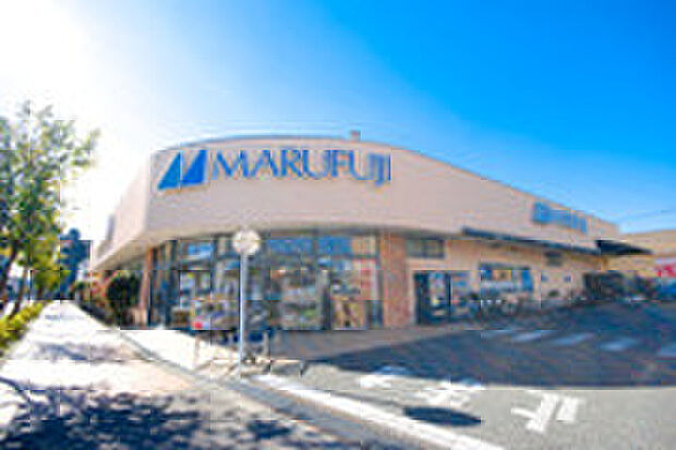 マルフジ昭島市役所通り店(約801m)