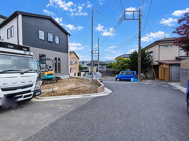 【前面道路】前面道路は約4.5mの道路です。