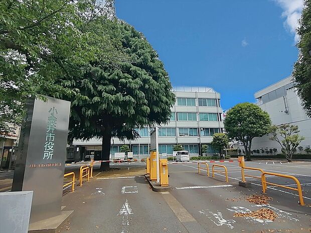 小金井市役所