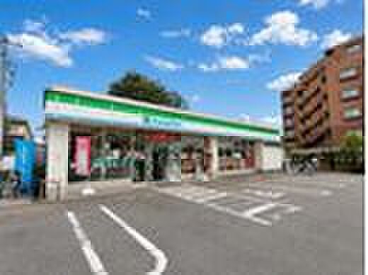 ファミリーマート国分寺府中街道店