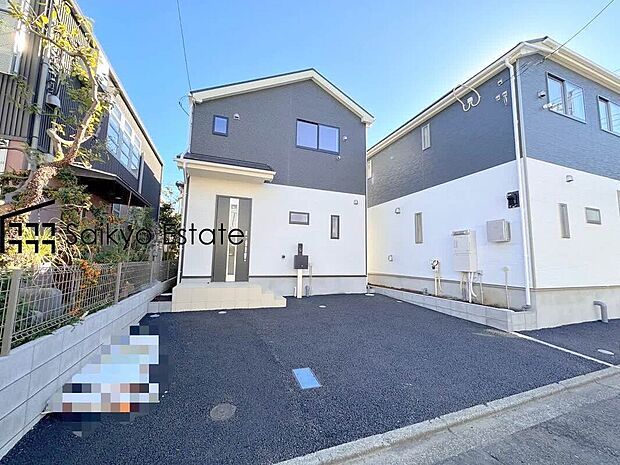 【現地外観（2号棟）】住宅性能表示制度5分野7項目において最高等級を取得！建物の劣化軽減や構造の安定、耐震性などに優れた確かな品質の住まいです！