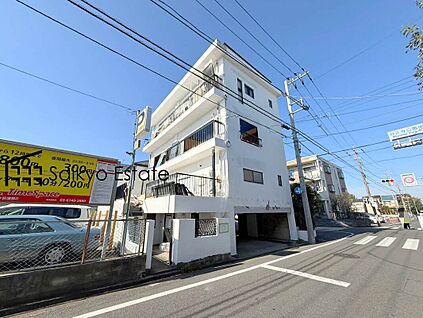 現地土地写真（古家あり）