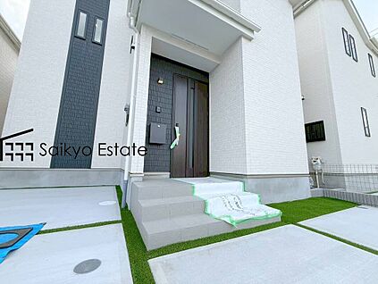 玄関（B号棟）