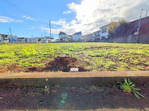 【現地写真】現地周辺には、保育園、小学校、中学校など教育施設が徒歩圏内に点在。お子様を目の届く範囲で通学させることができ、家族に安心なロケーションです！
