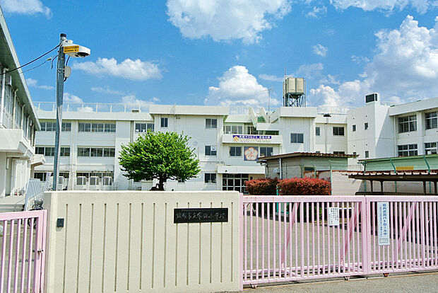 調布市立布田小学校（約240m）