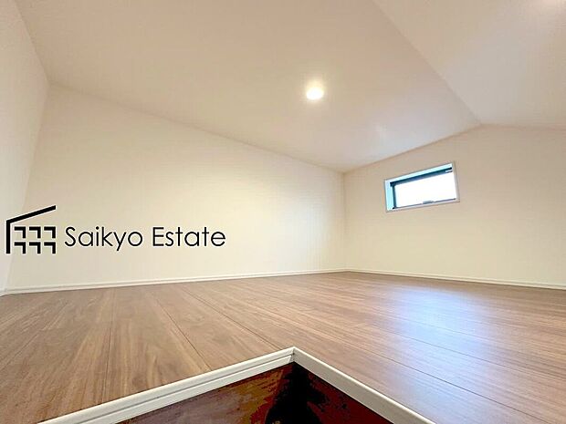 【収納】便利な小屋裏収納付き！季節の物やアウトドアグッズなど何でも収納でき、荷物が多いご家庭でも安心です！