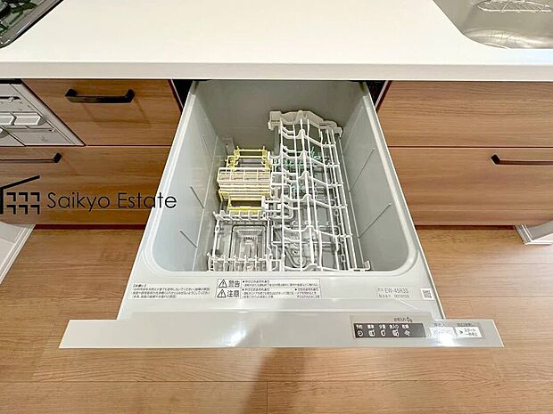 【【食洗機】】手洗いよりも経済的で家計に優しい「ビルトイン食洗機」が標準装備なのはママの強い味方ですね。