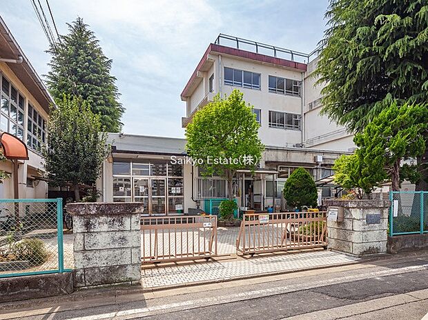 練馬区立泉新小学校（約319m）