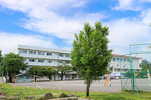 府中市立矢崎小学校