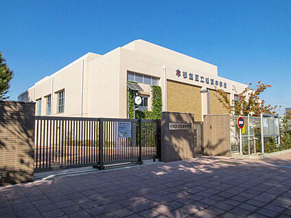 杉並区立松溪中学校 485ｍ(徒歩約7分)