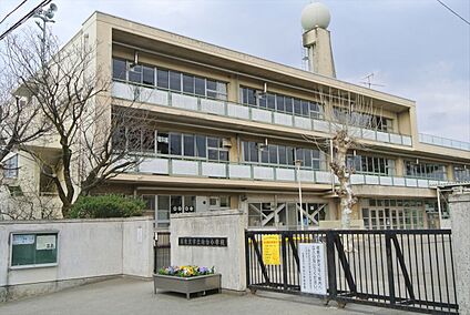 西東京市立向台小学校 約1040ｍ(徒歩約13分)