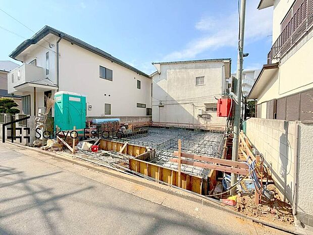 【現地写真】住宅性能評価取得物件！耐震性などに優れ、ホルムアルデヒド対策などが施された安心な邸宅です！