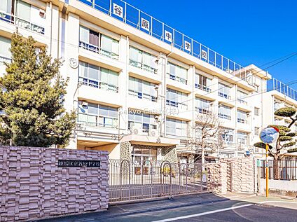 練馬区立谷原中学校 約250ｍ(徒歩約4分)