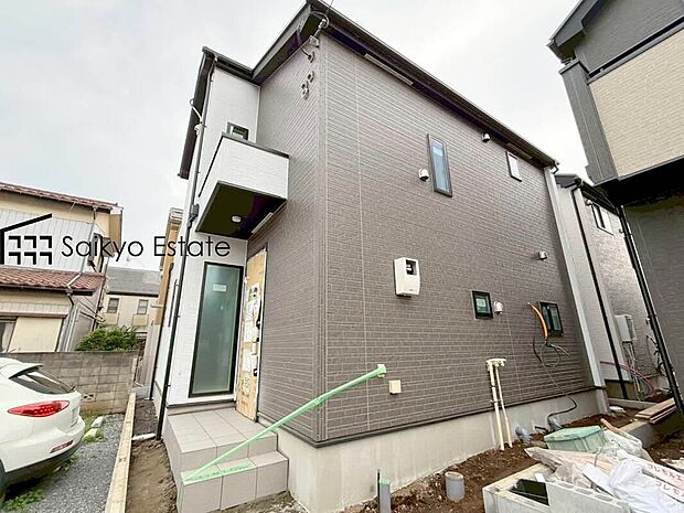 【外観】LDK16.5帖以上！パントリーやWICのある大型3LDK！減税や控除などの優遇がある長期優良住宅！太陽光パネル搭載物件！住宅性能評価取得物件！耐震性等に優れた安心な住まい！