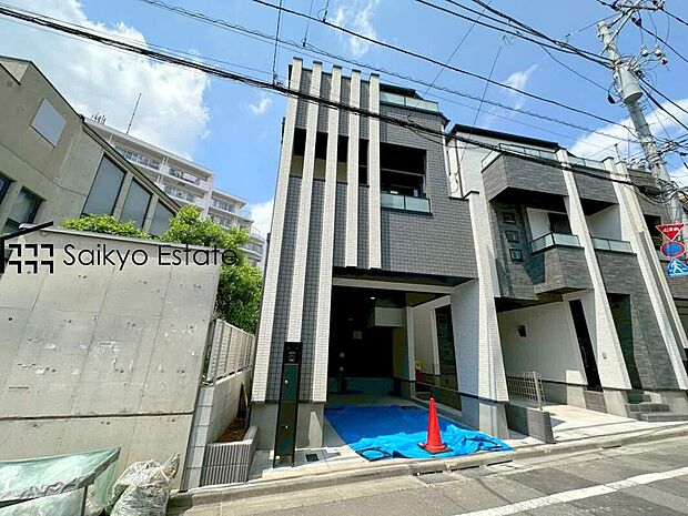 【外観】JR埼京線「北赤羽」駅徒歩9分、都営三田線「志村坂上」駅徒歩18分!完成済みのため内覧・即入居可能です!