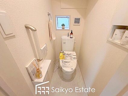 ウォシュレット付トイレ